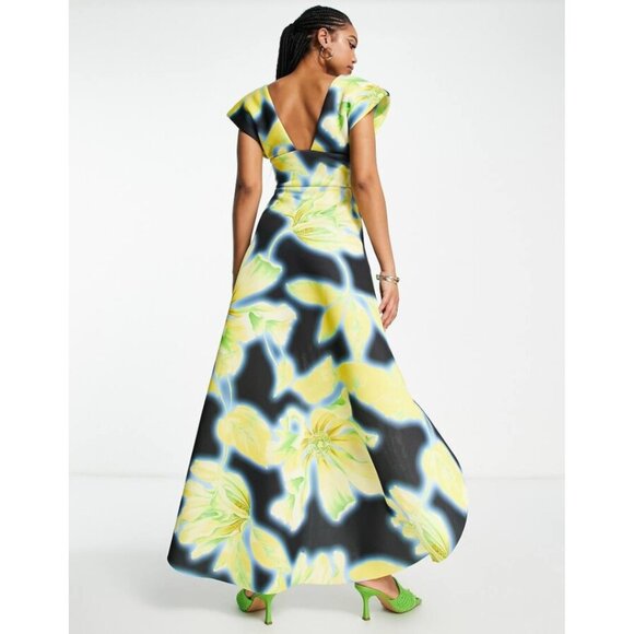 NWT ASOS DESIGN High-Low Plunge Maxi Dress in Bold Floral Print - Picture 3 of 16